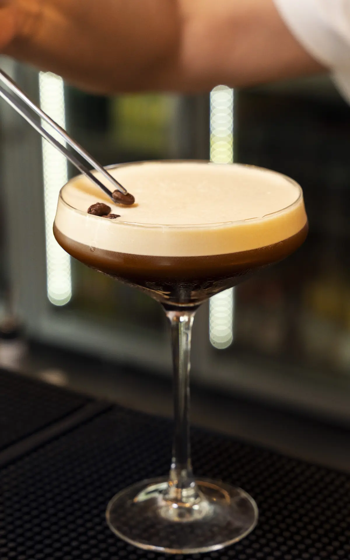 Espresso Martini en la coctelería de Carbònic Restaurant Salou